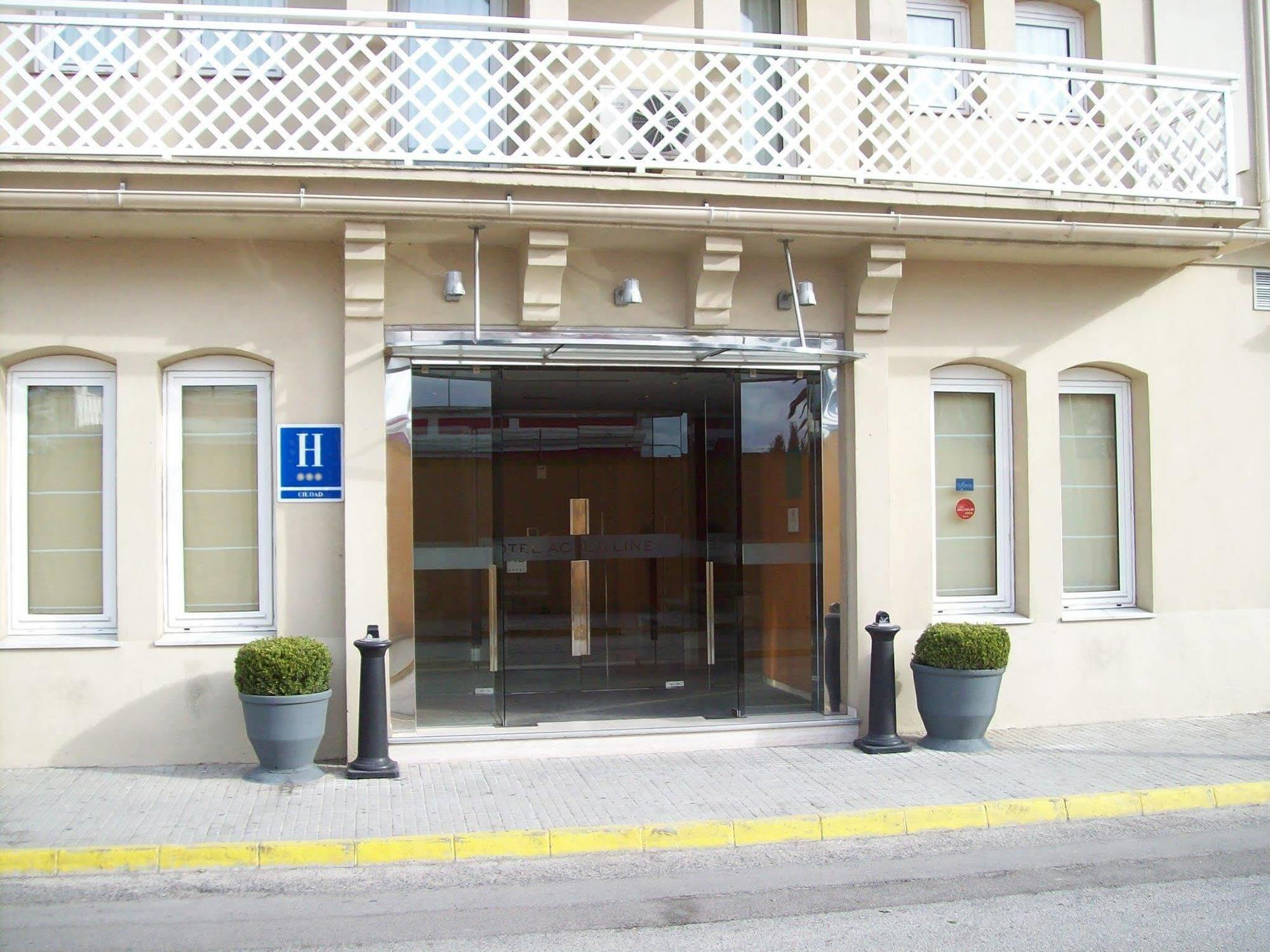 فندق La Línea de la Concepciónفي  فندق إيه سي لا لينيا المظهر الخارجي الصورة